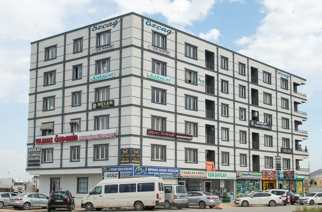 Özçağ Plaza